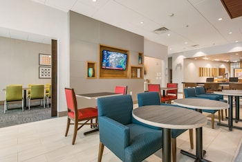 Holiday Inn Express & Suites Carrollton West By Ihg,Georgia>>Carrollton,3 star