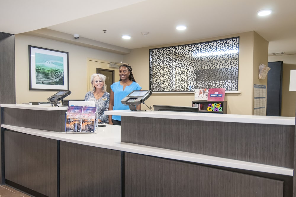 candlewood suites baton rouge college drive by ihg
