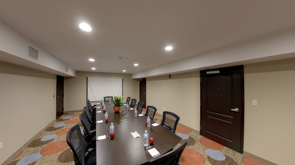 staybridge suites ann arbor univ of michigan by ihg