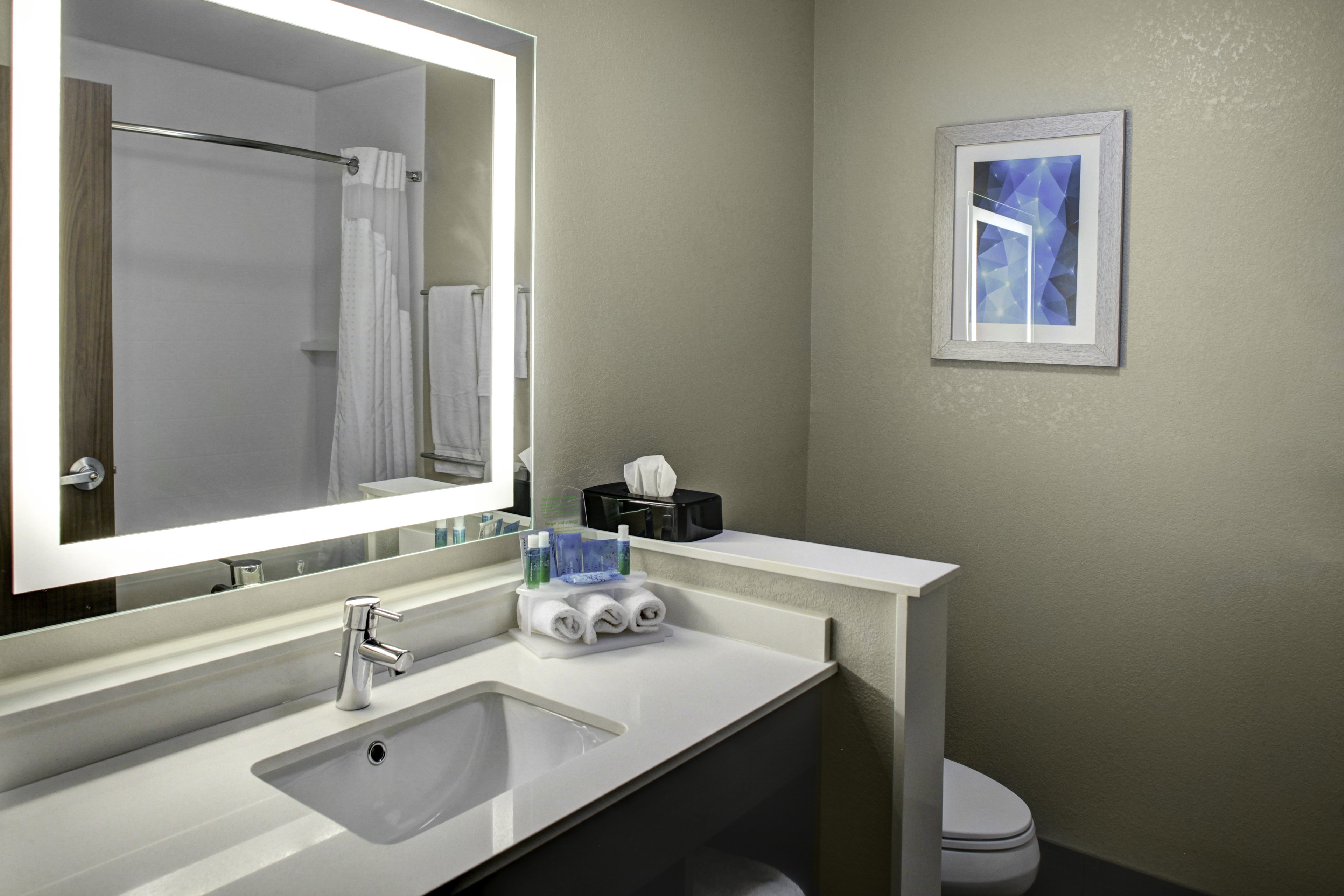 holiday inn express and suites coldwater by ihg