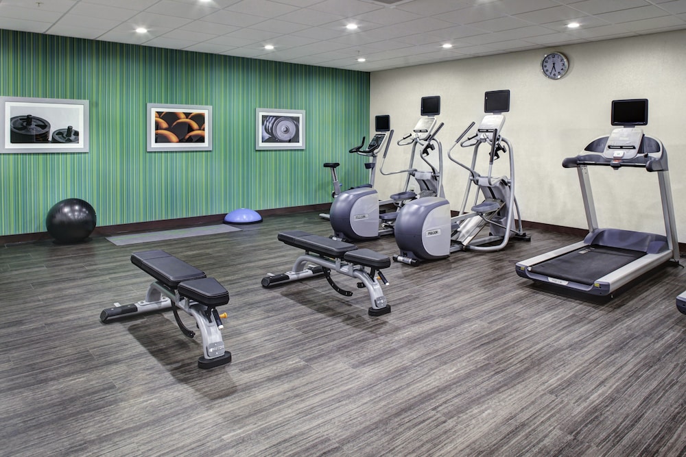 holiday inn express and suites coldwater by ihg
