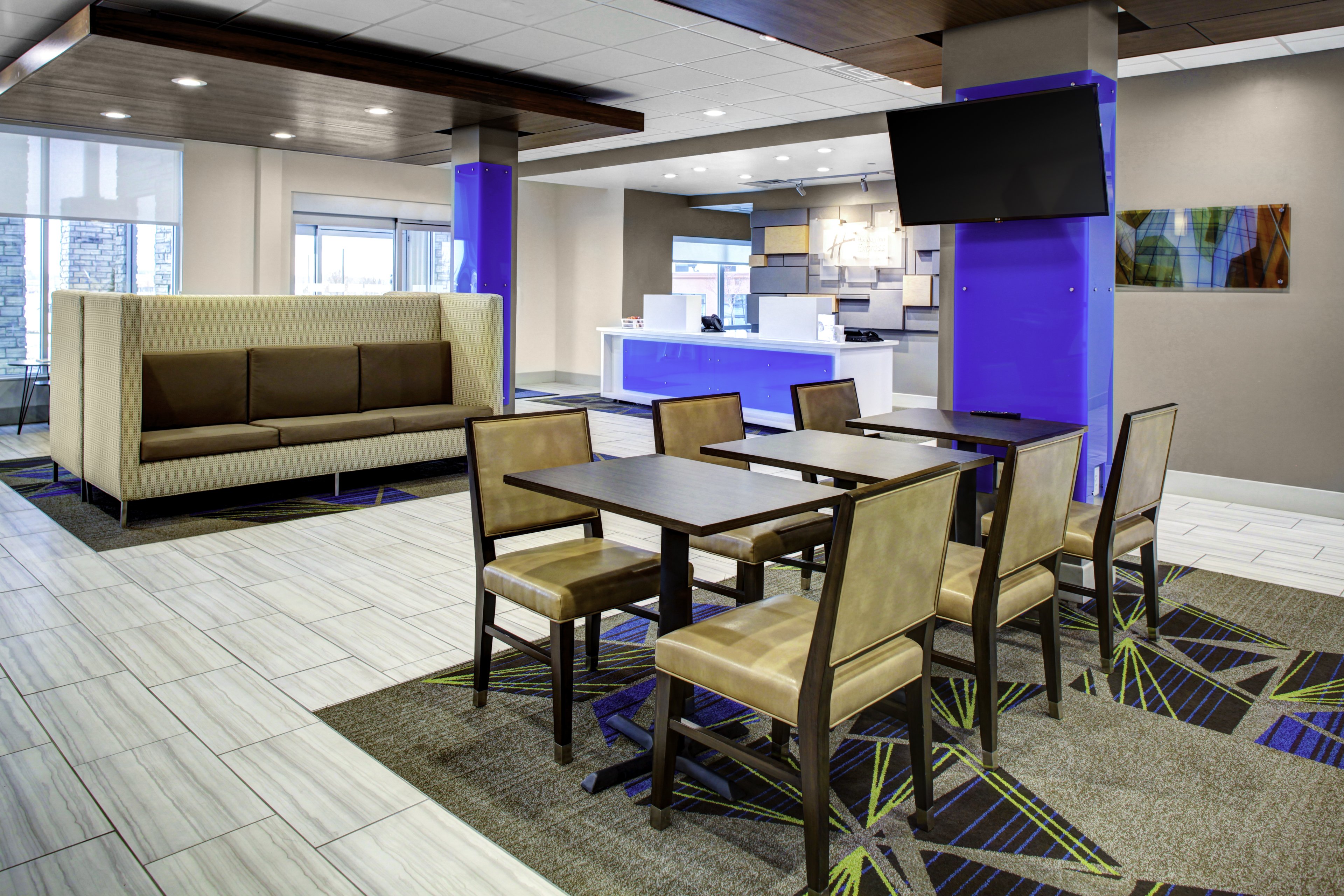 holiday inn express and suites coldwater by ihg