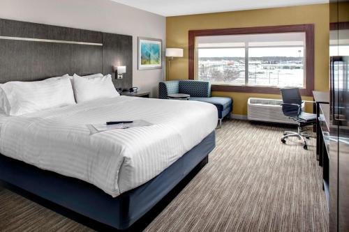holiday inn express and suites coldwater by ihg