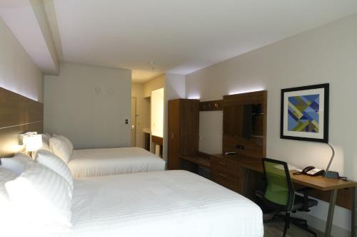 holiday inn express and suites brentwood by ihg
