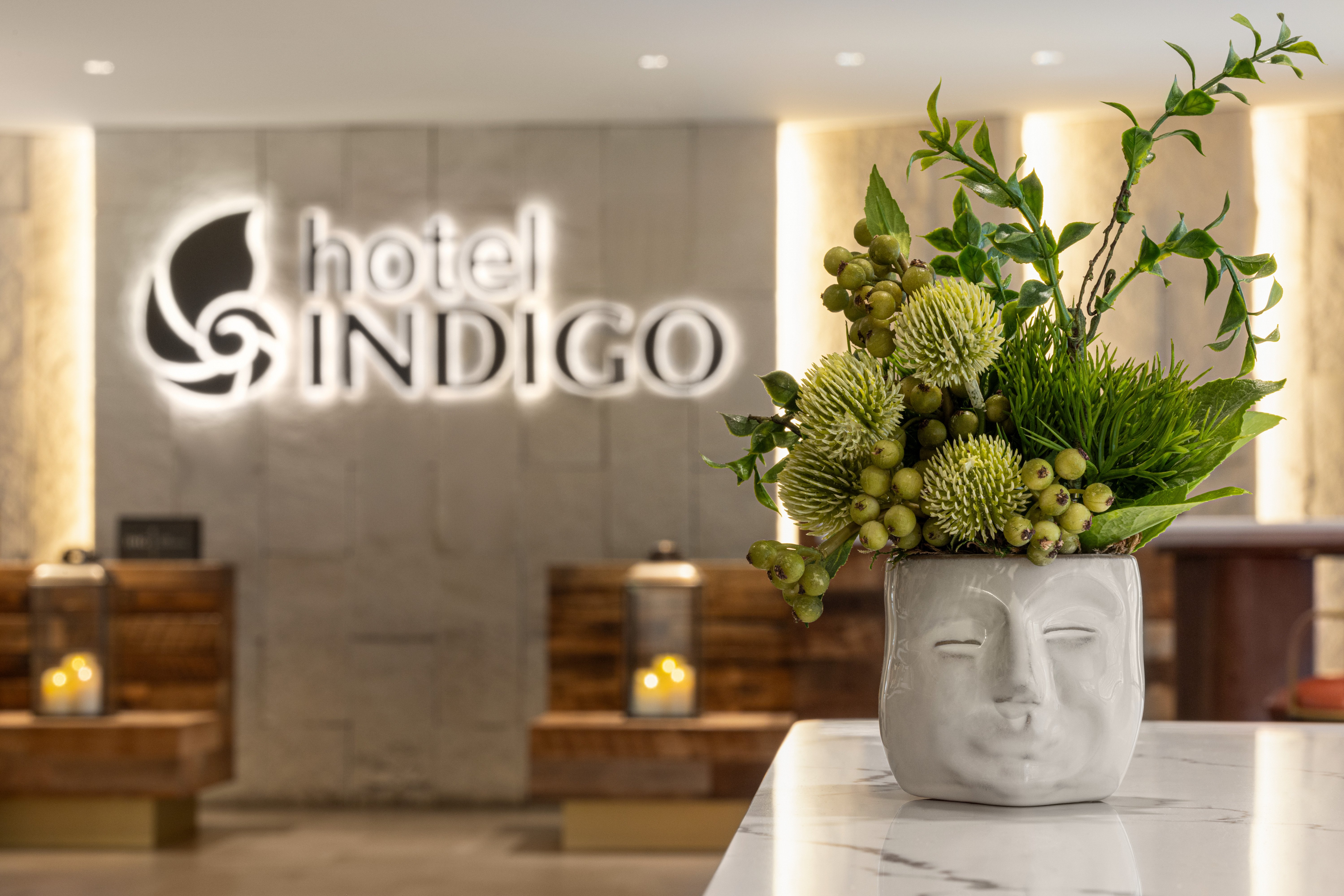 hotel indigo naperville riverwalk by ihg