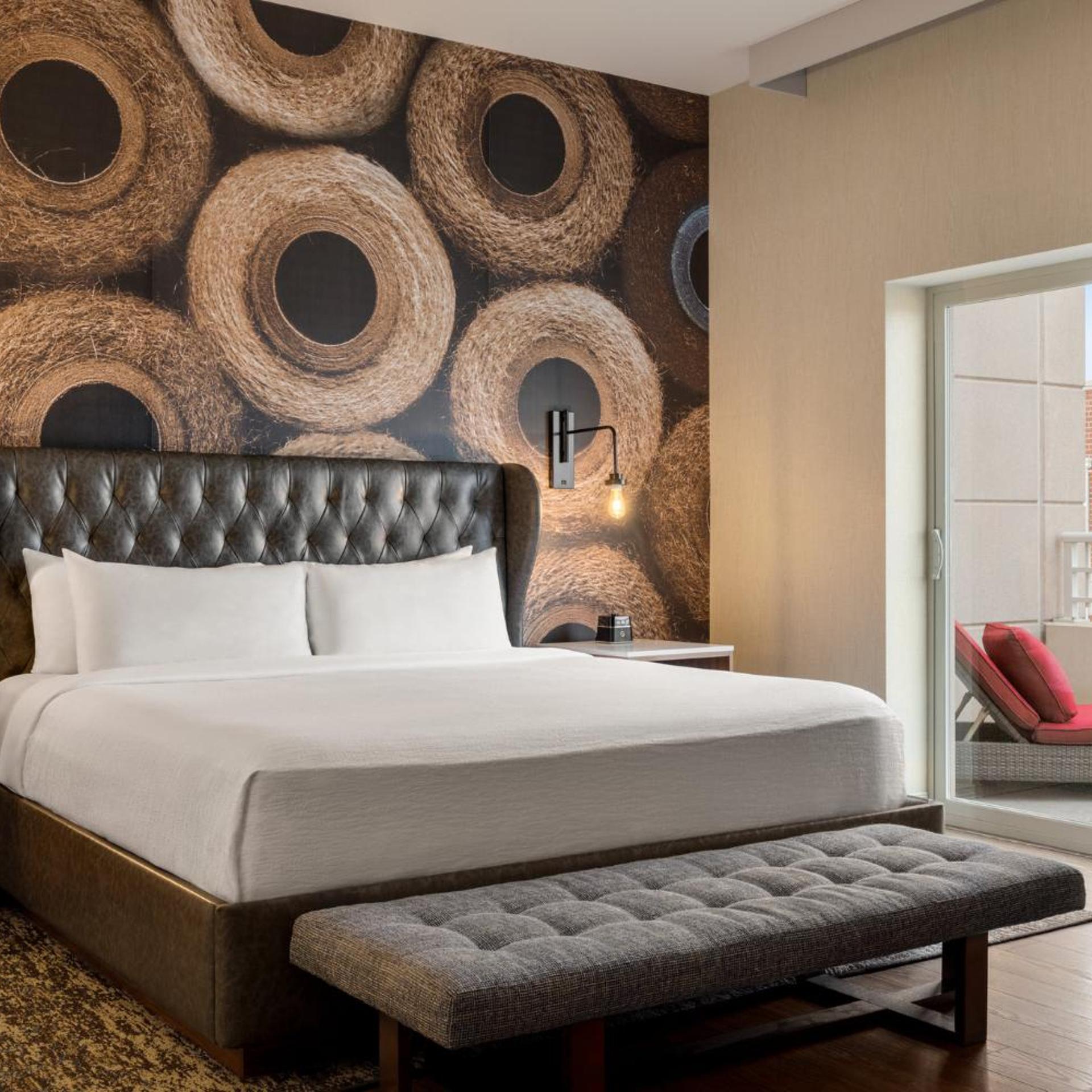 hotel indigo naperville riverwalk by ihg
