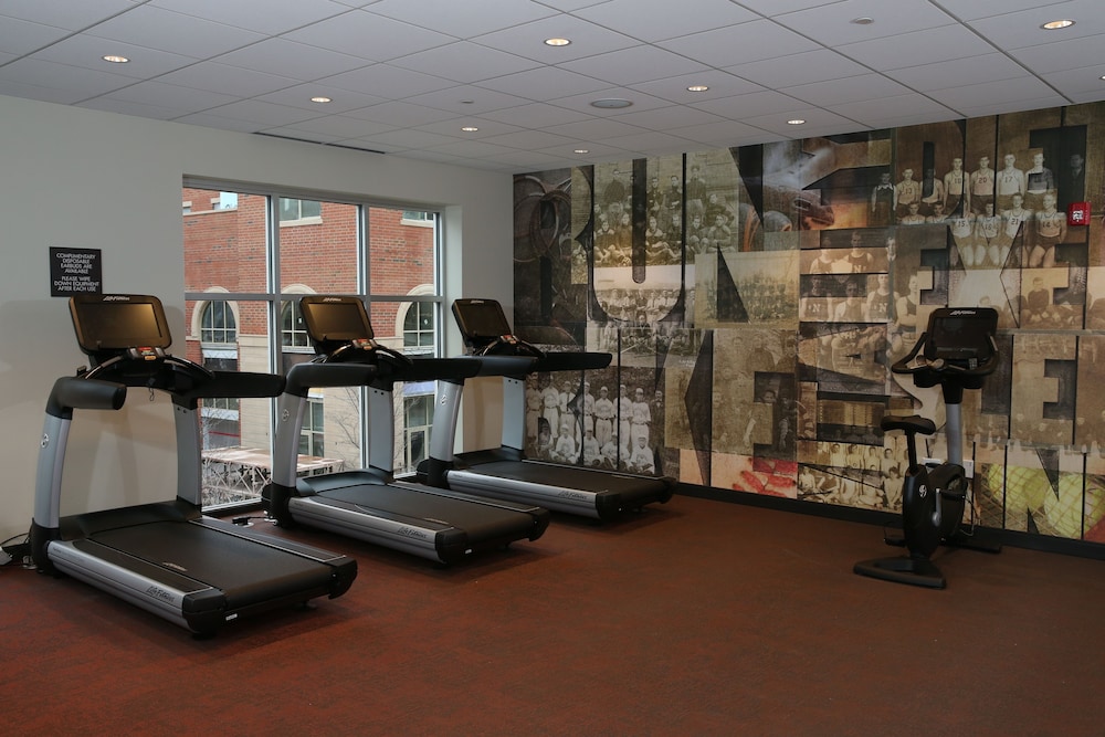 hotel indigo naperville riverwalk by ihg