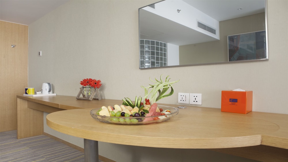 holiday inn express chengdu airport zone by ihg