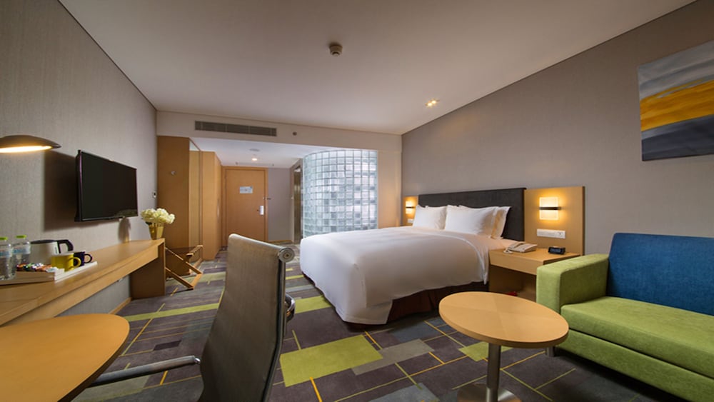 holiday inn express chengdu airport zone by ihg