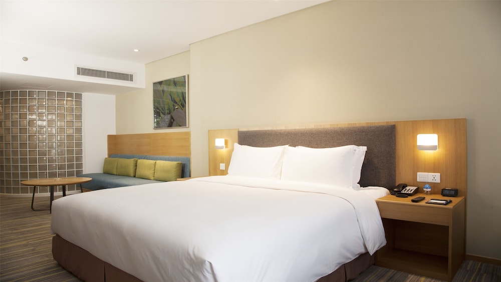 holiday inn express chengdu airport zone by ihg