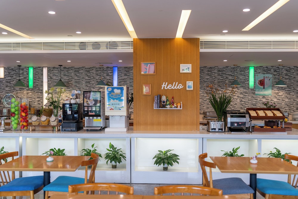 holiday inn express chengdu airport zone by ihg