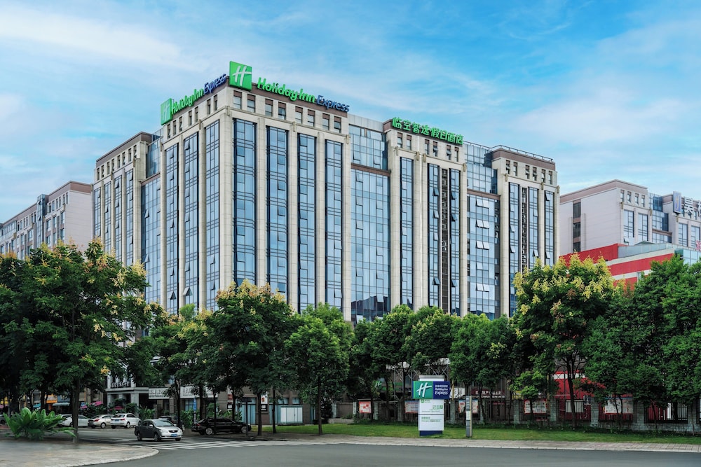 holiday inn express chengdu airport zone by ihg