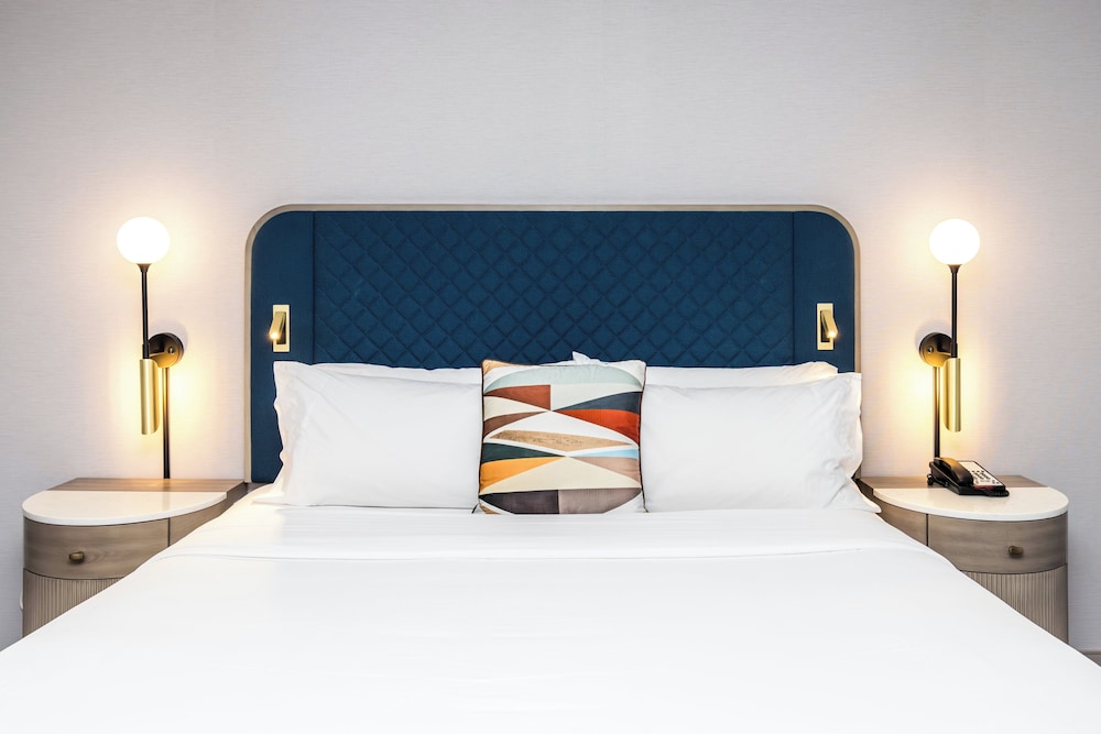 voco the clair cincinnati downtown by ihg