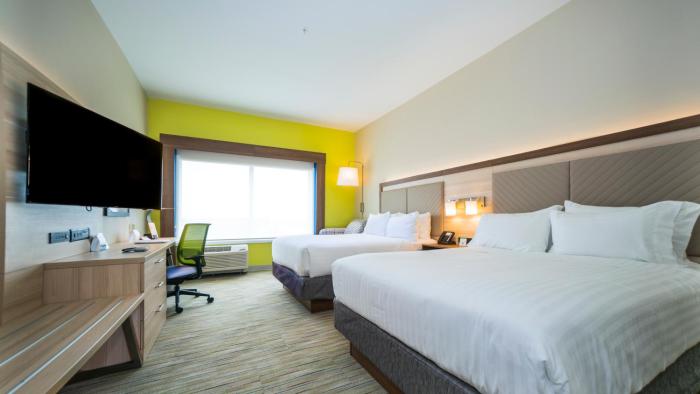 holiday inn express and suites southaven central