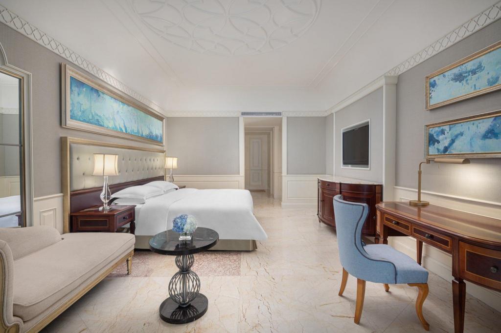 crowne plaza resort sanya bay by ihg