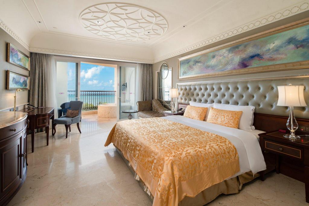 crowne plaza resort sanya bay by ihg