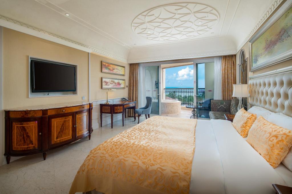 crowne plaza resort sanya bay by ihg