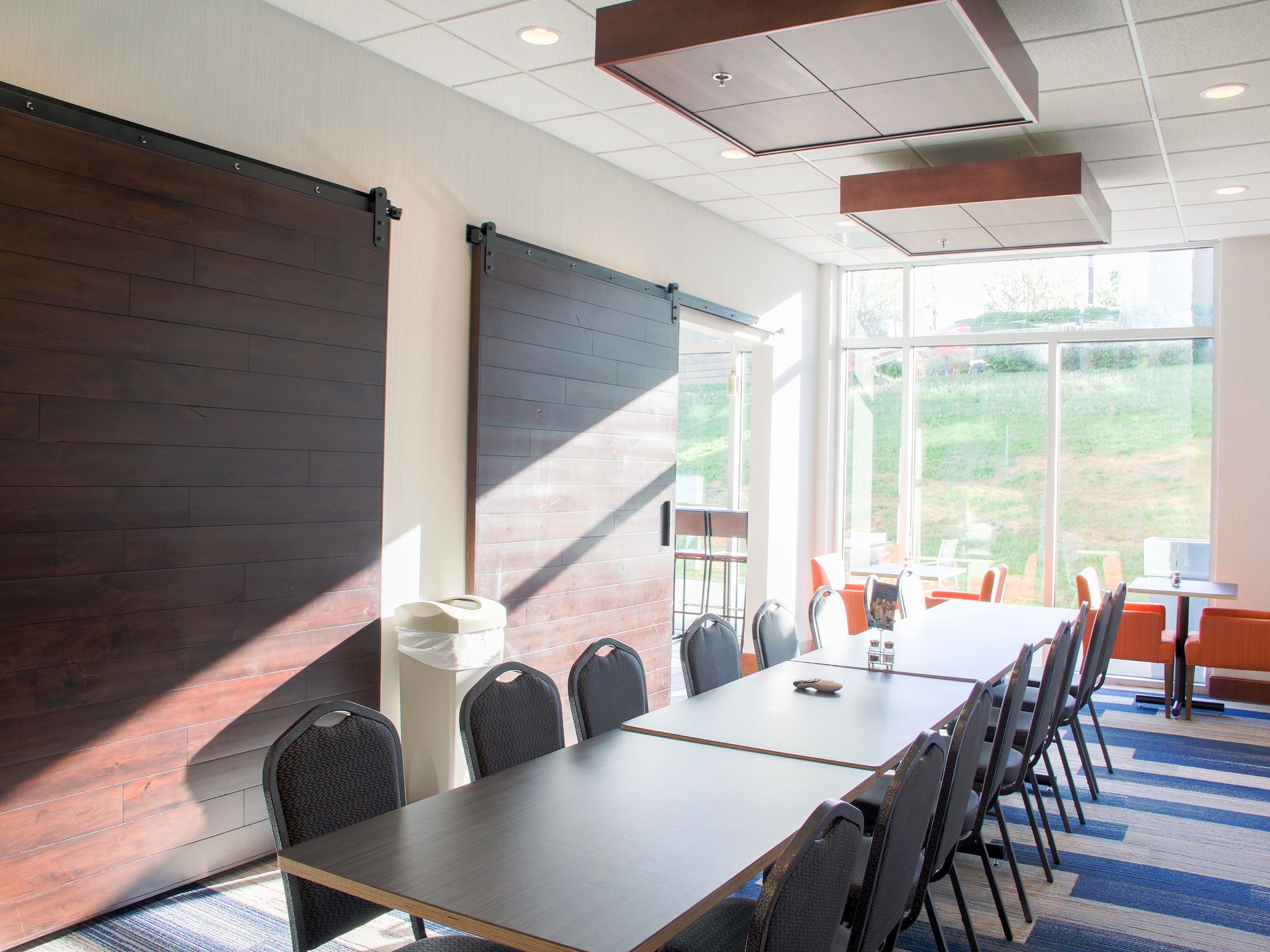 holiday inn express and suites danville by ihg