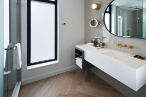 andaz ottawa byward market by hyatt