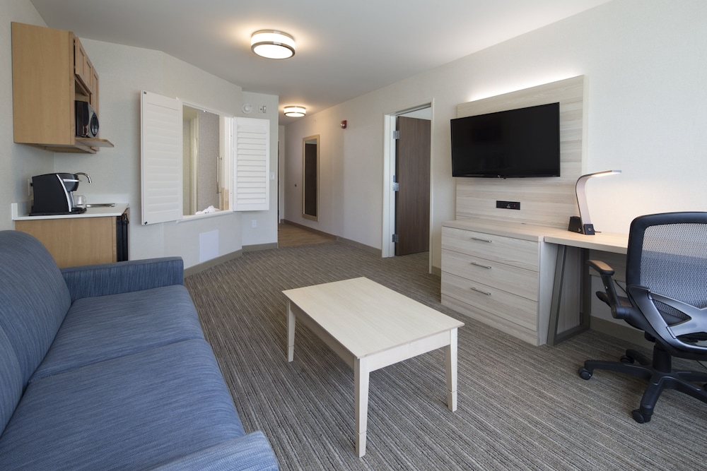 holiday inn express and suites la porte by ihg