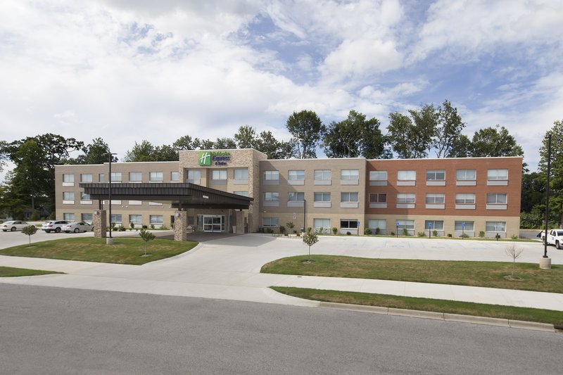 holiday inn express and suites la porte by ihg