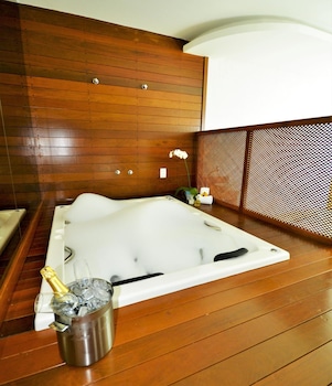 oasis cabo frio hotel