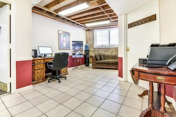plaza suites downtown new orleans