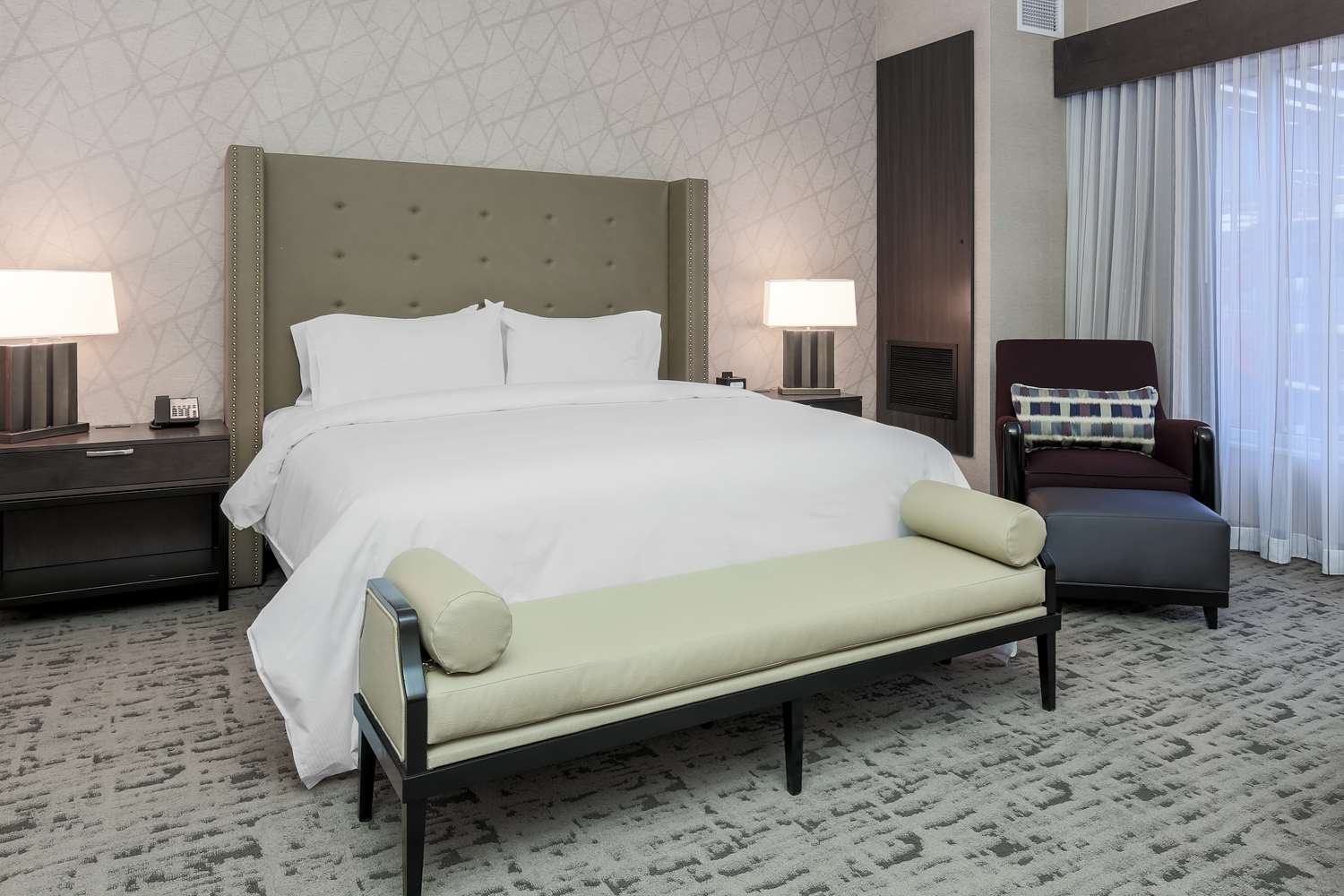 doubletree by hilton evansville