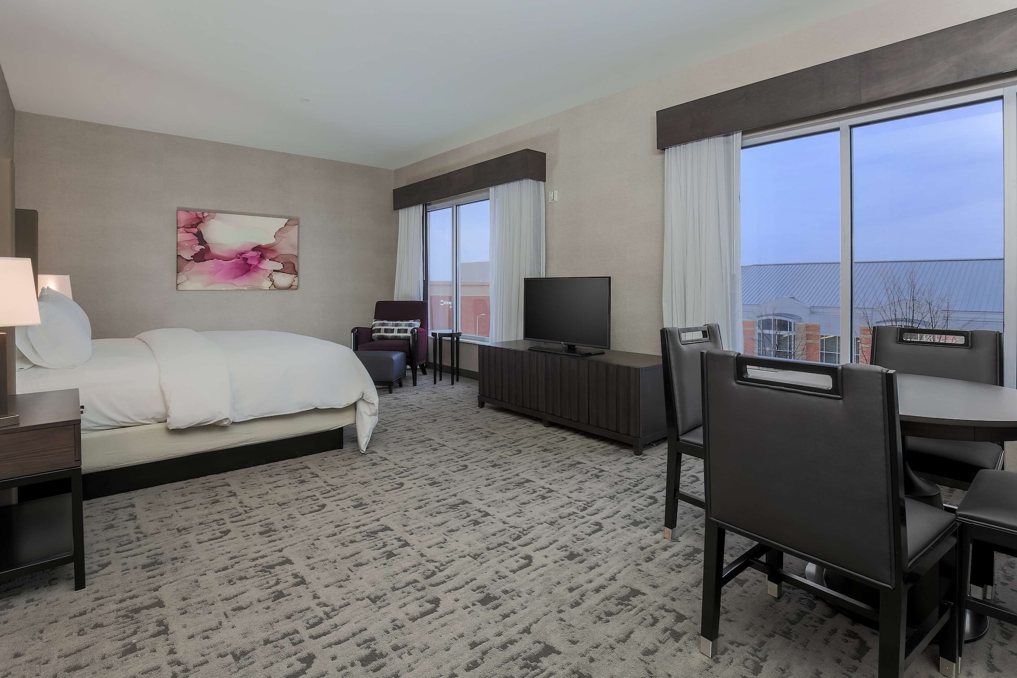 doubletree by hilton evansville