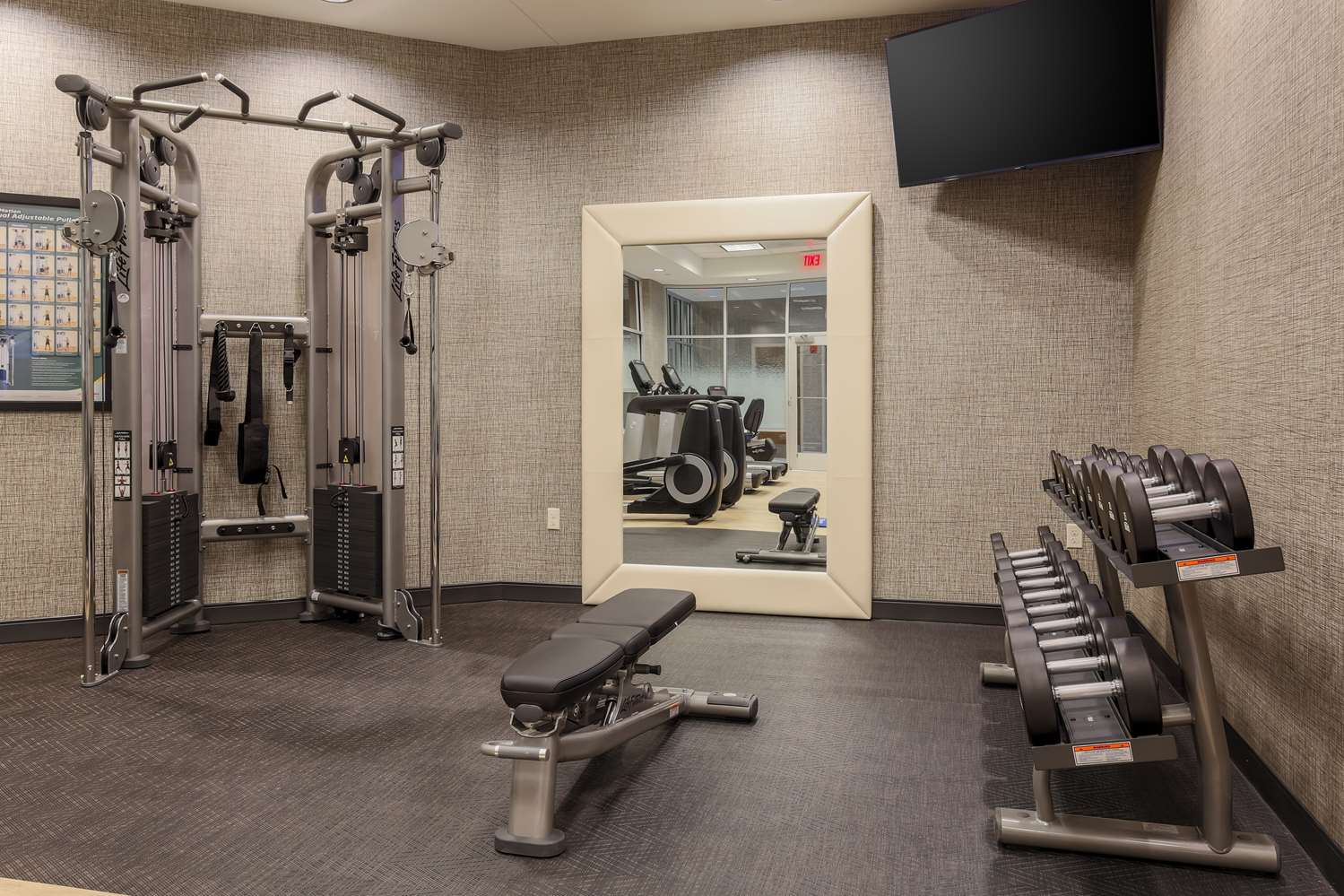 doubletree by hilton evansville