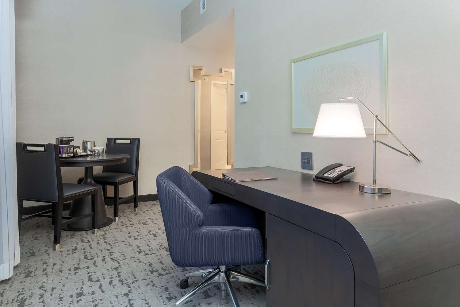 doubletree by hilton evansville