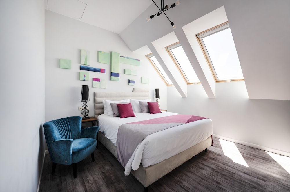 hotel indigo krakow old town by ihg