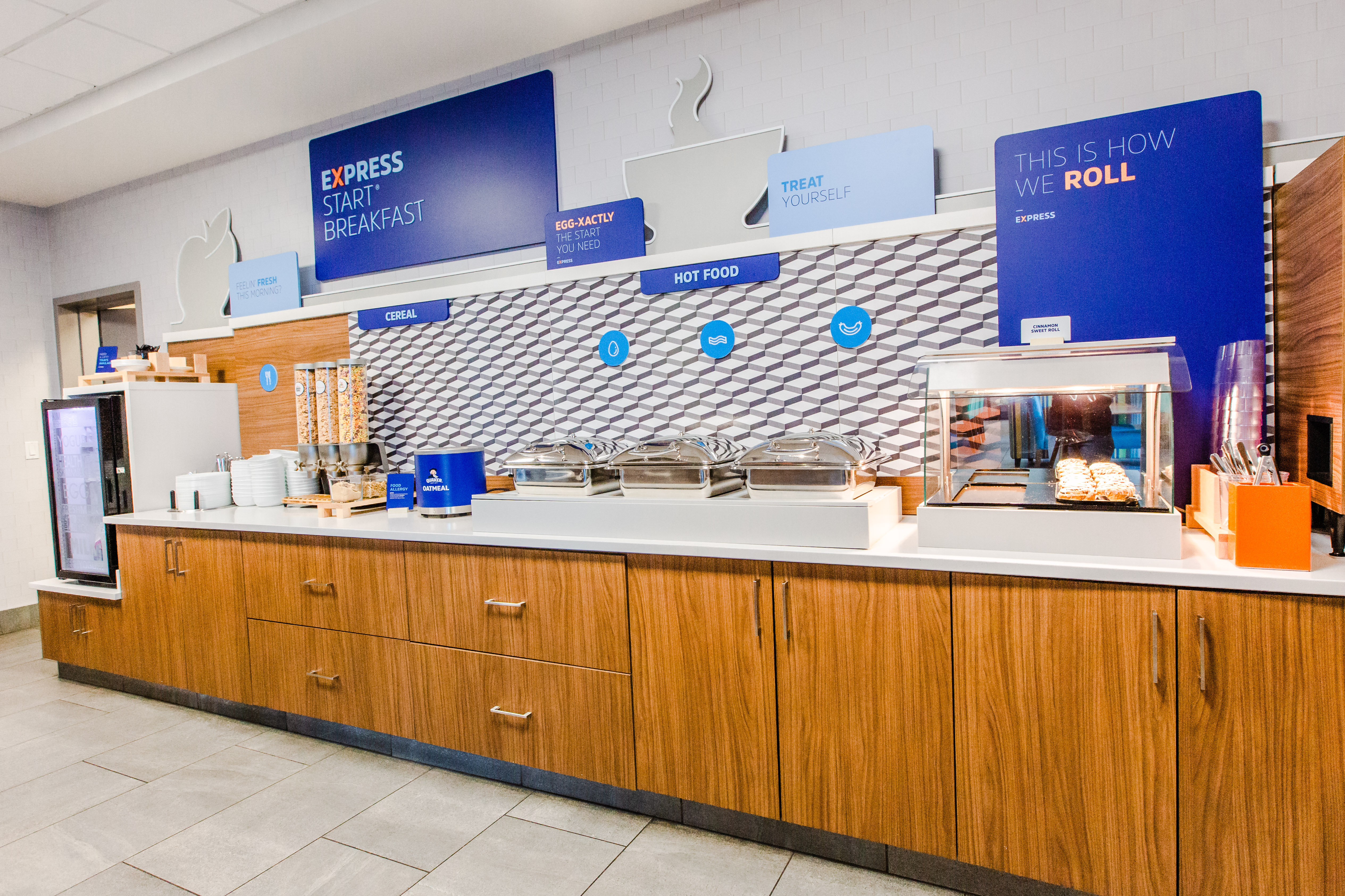 holiday inn express and suites west edmonton mall area