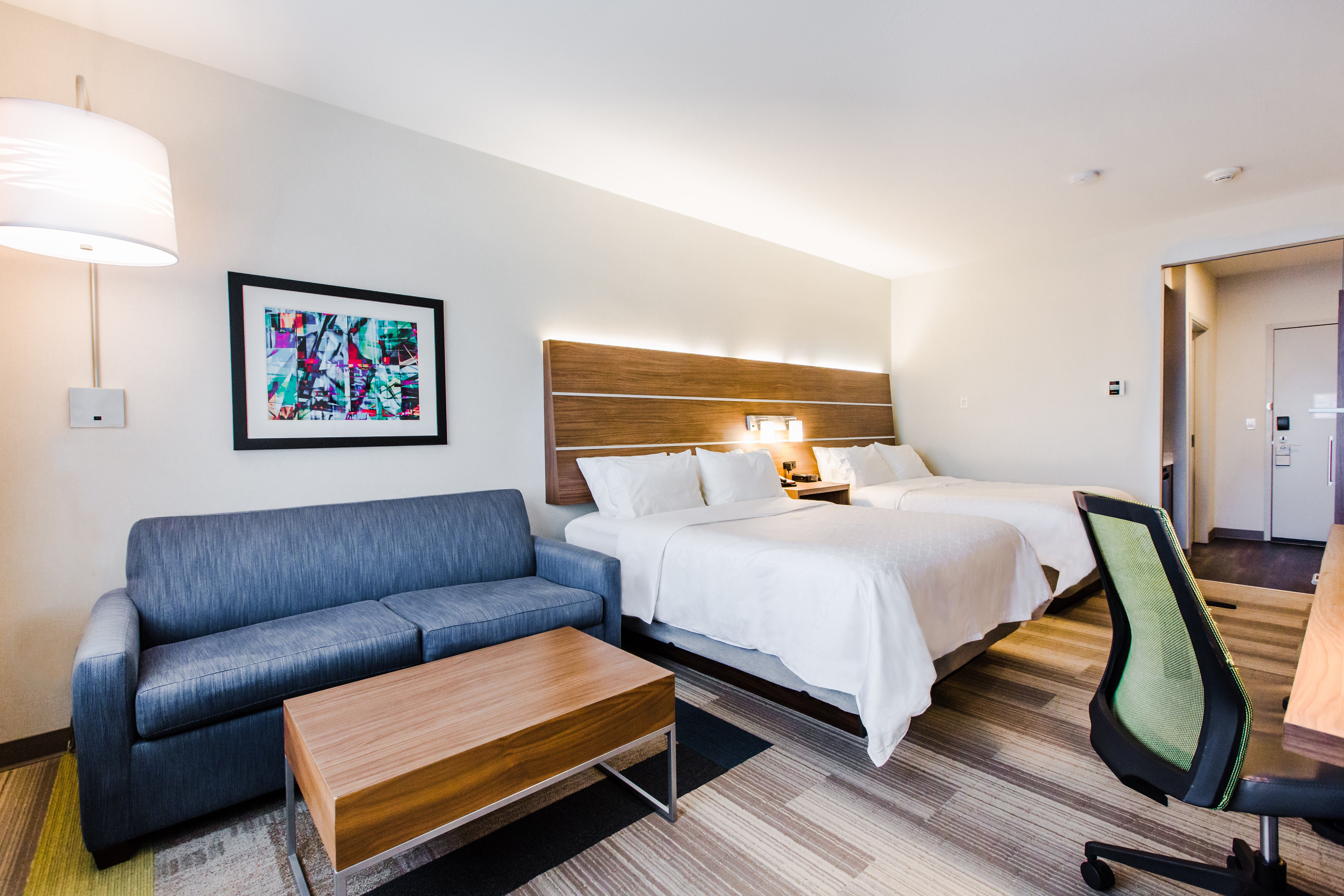 holiday inn express and suites west edmonton mall area