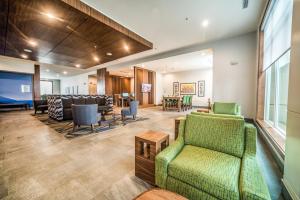 holiday inn express and suites west edmonton mall area