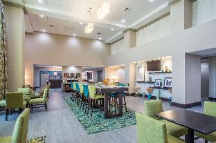 hampton inn and suites yonkers westchester
