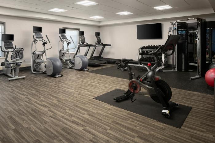 hampton inn and suites yonkers westchester