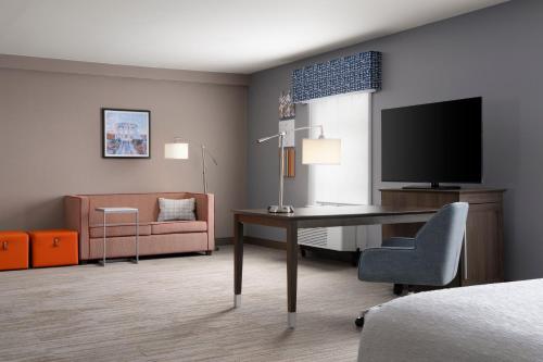 hampton inn and suites yonkers westchester