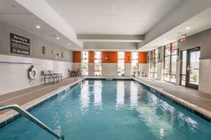 hampton inn and suites north dallas central expy