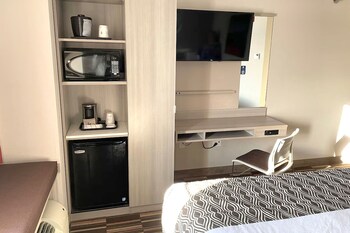 spark by hilton rochester south