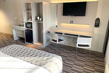 spark by hilton rochester south