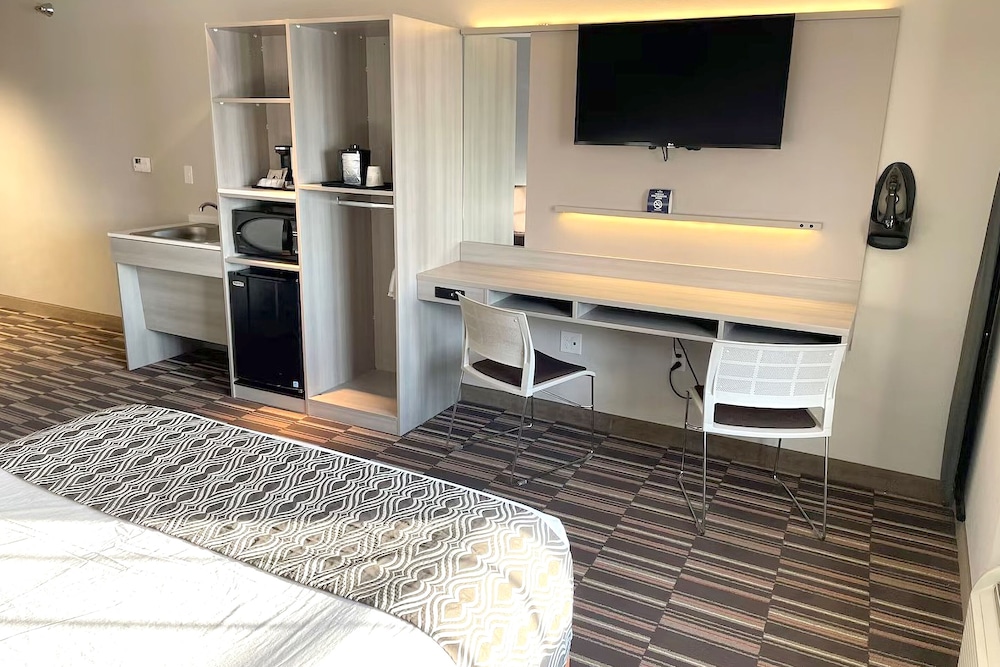 spark by hilton rochester south