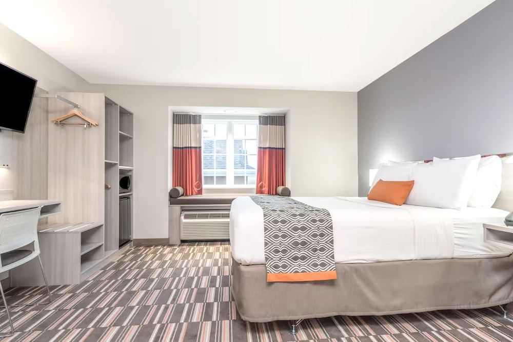 spark by hilton rochester south