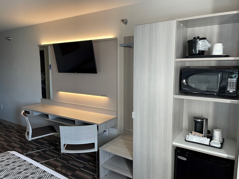 spark by hilton rochester south