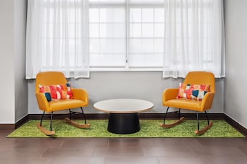 spark by hilton rochester south