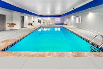 spark by hilton rochester south