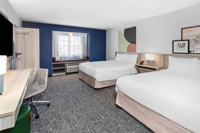 spark by hilton rochester south