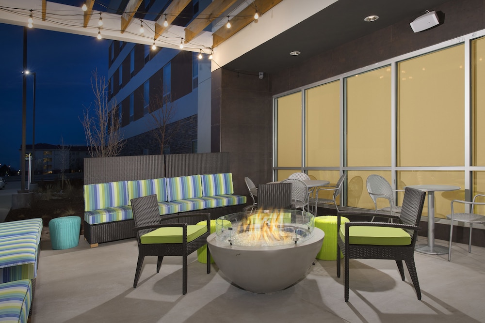 home2 suites by hilton denver international airport