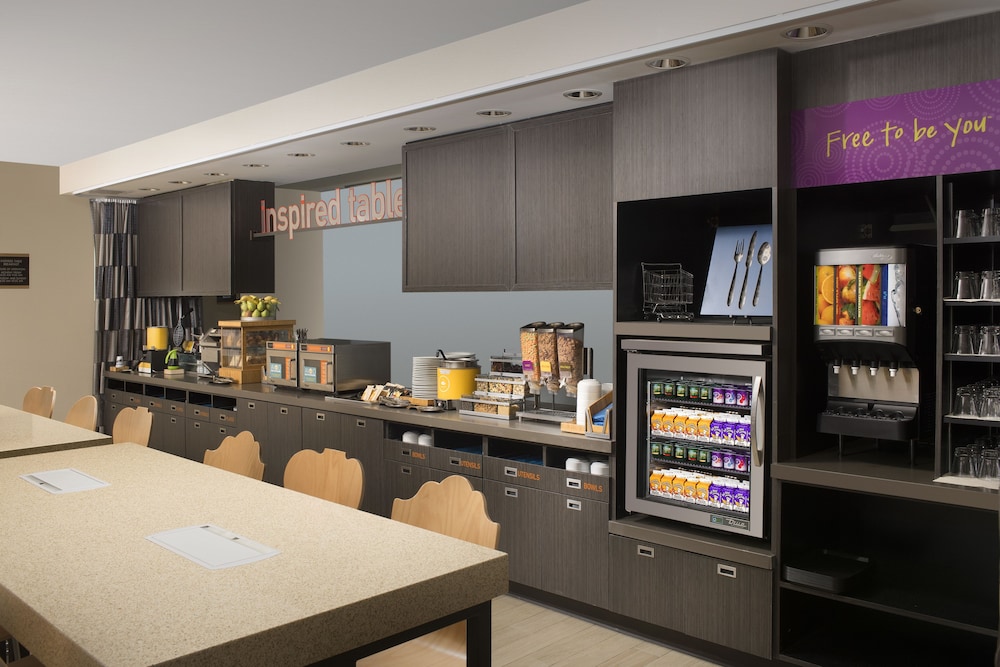 home2 suites by hilton denver international airport