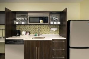 home2 suites by hilton denver international airport